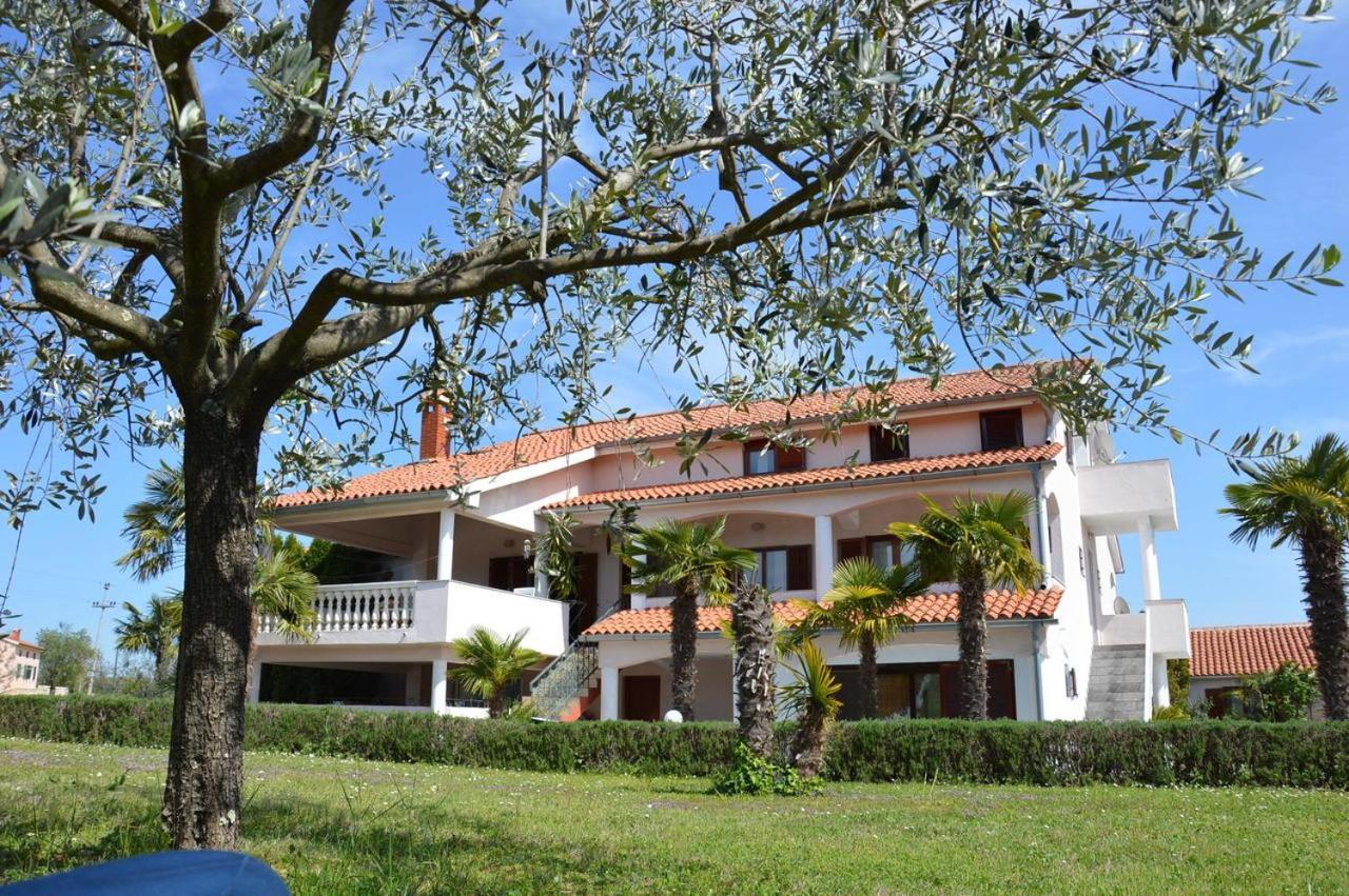 Apartments Athena Nova Vas  Екстер'єр фото